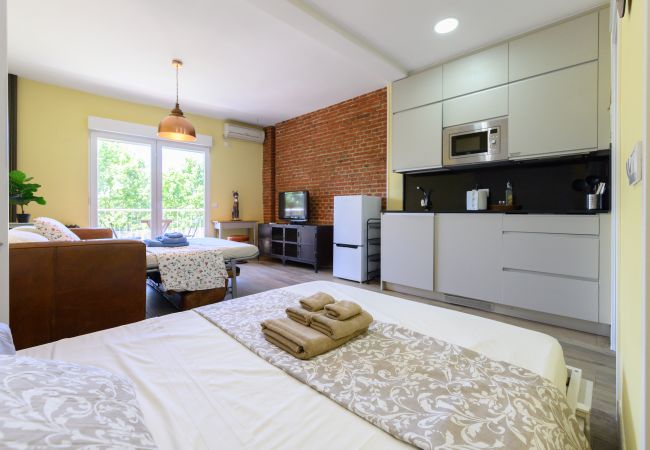 Estúdio em Madrid - Estudio con balcón – Todo lo que necesitas para una estancia perfecta en Madrid. Temporal Estúdio em Madrid - Estudio con balcón – Todo lo que necesitas para una estancia perfecta en Madrid. Temporal