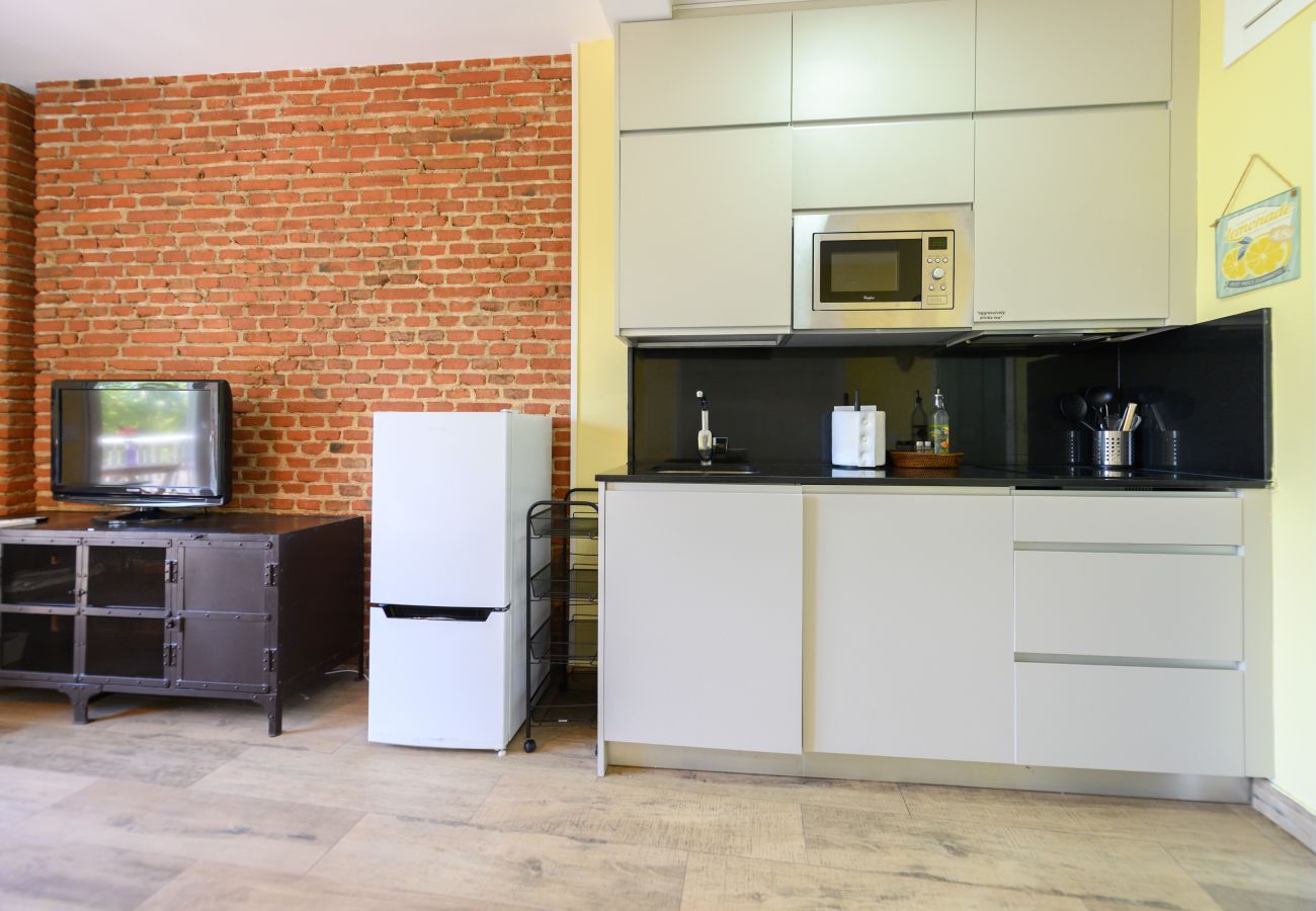 Estúdio em Madrid - Estudio con balcón – Todo lo que necesitas para una estancia perfecta en Madrid. Temporal Estúdio em Madrid - Estudio con balcón – Todo lo que necesitas para una estancia perfecta en Madrid. Temporal