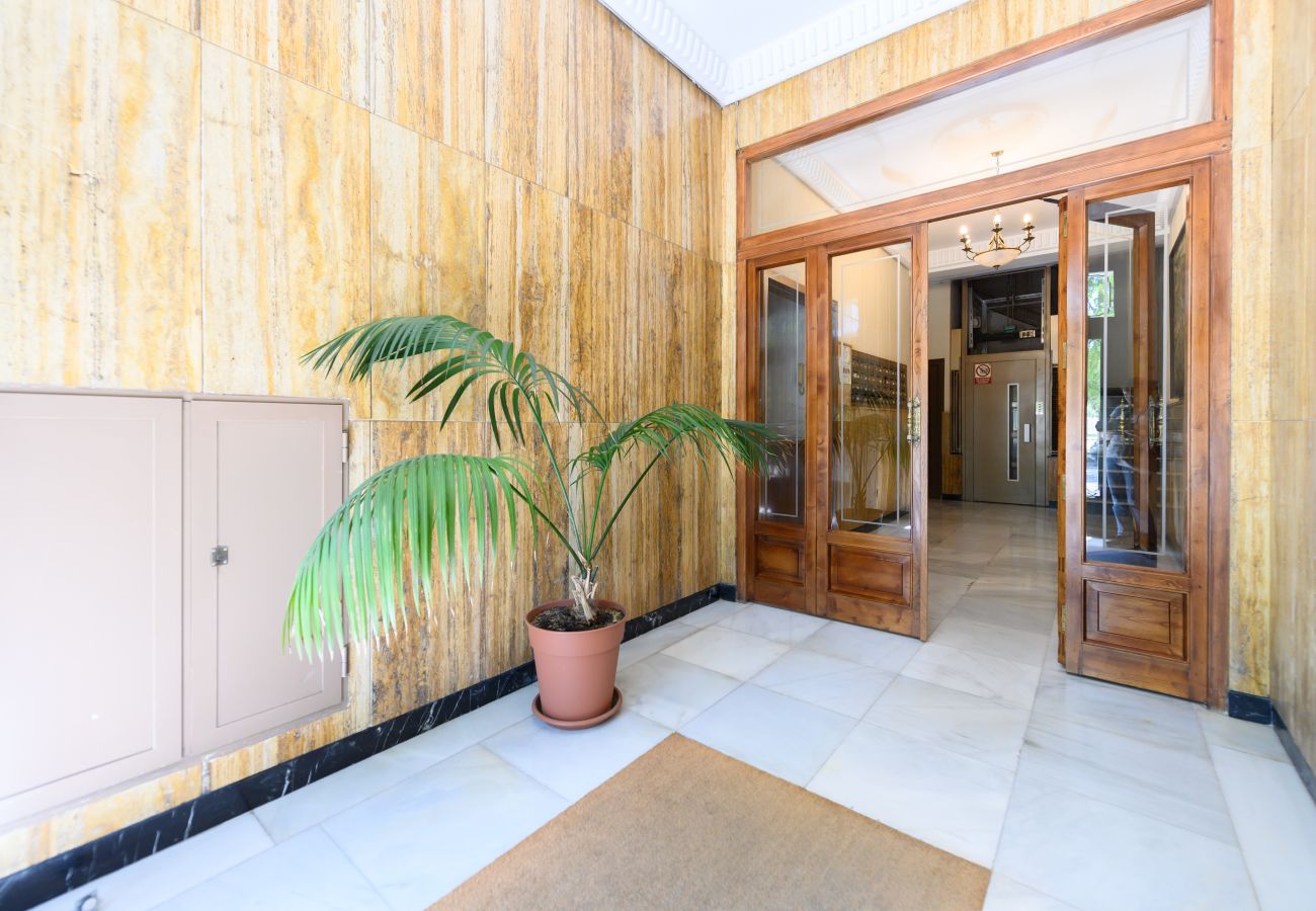 Estúdio em Madrid - Estudio con balcón – Todo lo que necesitas para una estancia perfecta en Madrid. Temporal Estúdio em Madrid - Estudio con balcón – Todo lo que necesitas para una estancia perfecta en Madrid. Temporal