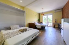 Estúdio em Madrid - Estudio con balcón – Todo lo que necesitas para una estancia perfecta en Madrid