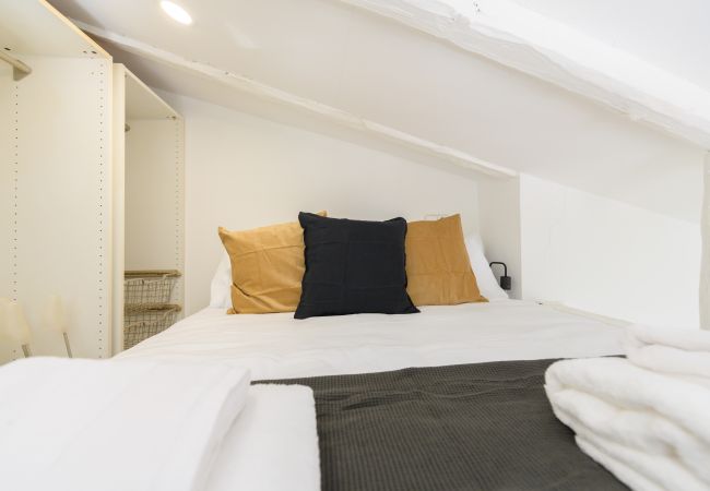 Apartamento em Madrid - Piso tipo loft de 1 dormitorio en el centro de Madrid Apartamento em Madrid - Piso tipo loft de 1 dormitorio en el centro de Madrid