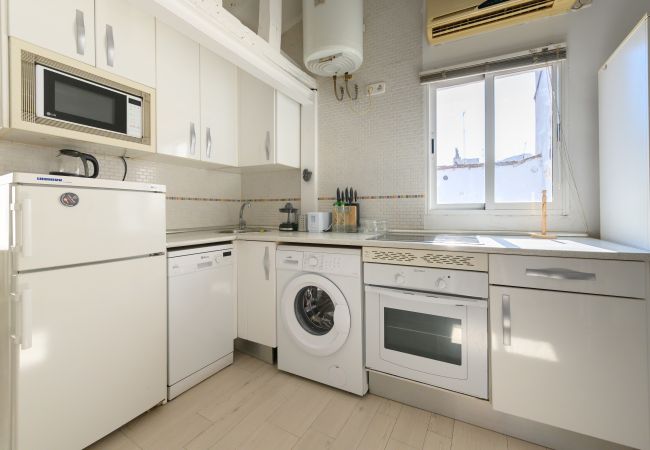 Apartamento em Madrid - Piso tipo loft de 1 dormitorio en el centro de Madrid Apartamento em Madrid - Piso tipo loft de 1 dormitorio en el centro de Madrid