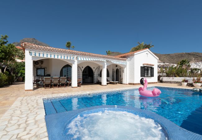 Vila em Adeje - Villa MonteLuz