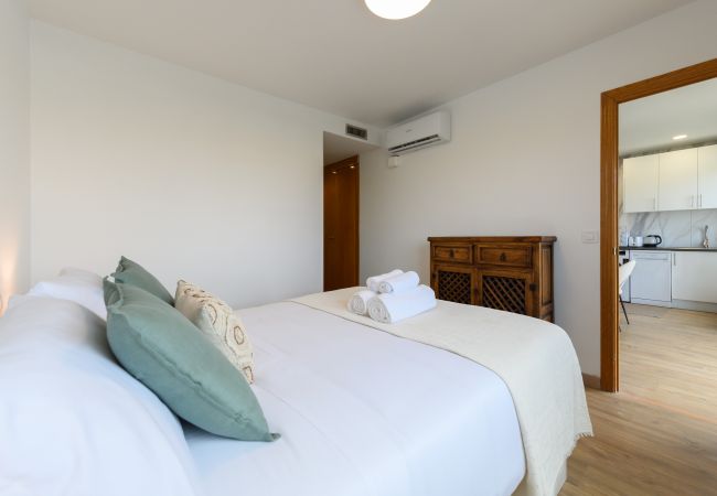 Apartamento em Madrid - Piso moderno de 1 dormitorio con ventanales y sofá cama para invitados en Madrid.Temporal  Apartamento em Madrid - Piso moderno de 1 dormitorio con ventanales y sofá cama para invitados en Madrid.Temporal