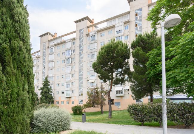 Apartamento em Madrid - Piso moderno de 1 dormitorio con ventanales y sofá cama para invitados en Madrid.Temporal  Apartamento em Madrid - Piso moderno de 1 dormitorio con ventanales y sofá cama para invitados en Madrid.Temporal