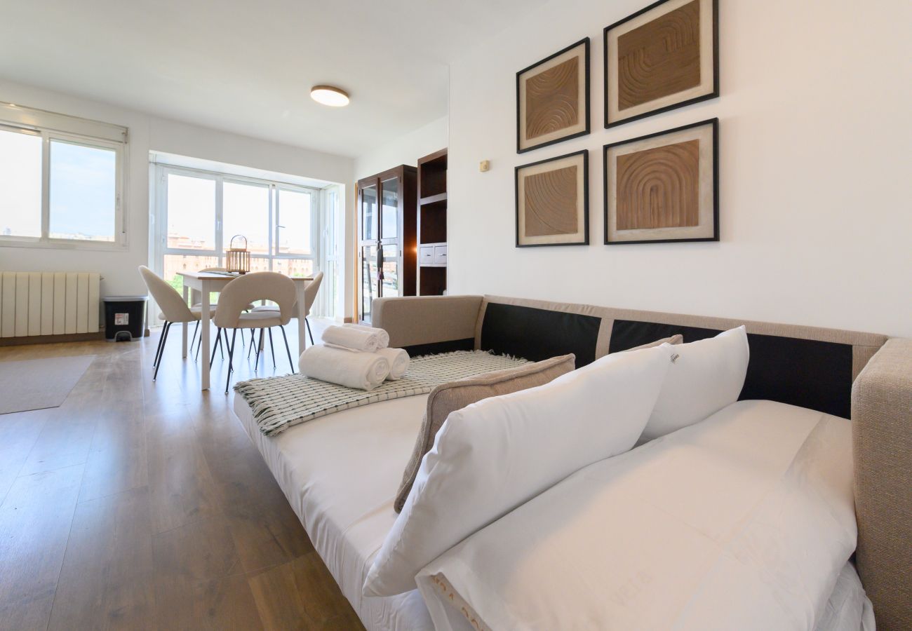 Apartamento em Madrid - Piso moderno de 1 dormitorio con ventanales y sofá cama para invitados en Madrid.Temporal  Apartamento em Madrid - Piso moderno de 1 dormitorio con ventanales y sofá cama para invitados en Madrid.Temporal