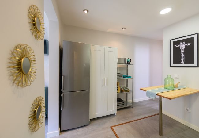 Apartamento em Madrid - Piso de 2 dormitorios con balcón en Madrid Apartamento em Madrid - Piso de 2 dormitorios con balcón en Madrid