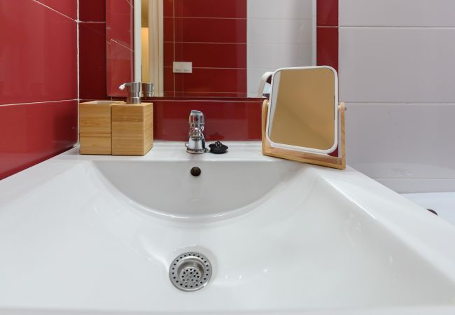 Apartamento em Madrid - Piso de 2 dormitorios con balcón en Madrid Apartamento em Madrid - Piso de 2 dormitorios con balcón en Madrid