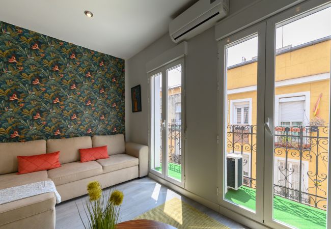 Apartamento em Madrid - Piso de 2 dormitorios con balcón en Madrid Apartamento em Madrid - Piso de 2 dormitorios con balcón en Madrid