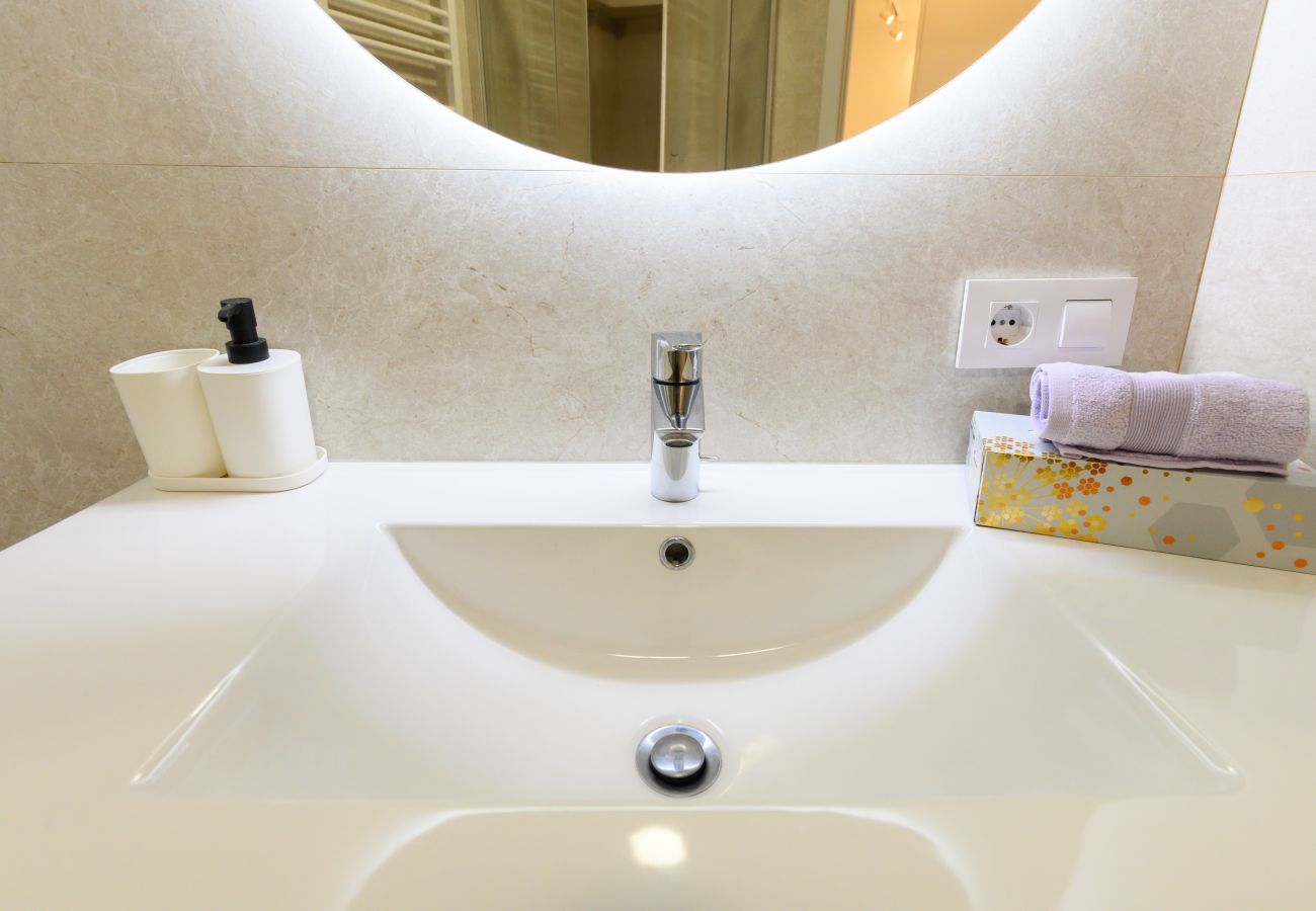 Apartamento em Madrid - Piso de 1 dormitorio en el Centro de Madrid Temporal Apartamento em Madrid - Piso de 1 dormitorio en el Centro de Madrid Temporal