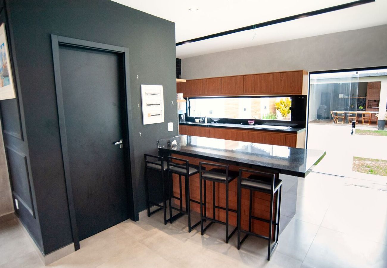 Casa em Saquarema - Casa pet friendly c piscina, churrasqueira e wi-fi Casa em Saquarema - Casa pet friendly c piscina, churrasqueira e wi-fi