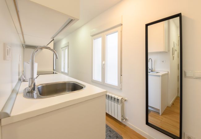 Apartamento em Madrid - Piso de 1 Dormitorio en Chamartín-Madrid, Ideal para Parejas o Profesionales. Temporal Apartamento em Madrid - Piso de 1 Dormitorio en Chamartín-Madrid, Ideal para Parejas o Profesionales. Temporal
