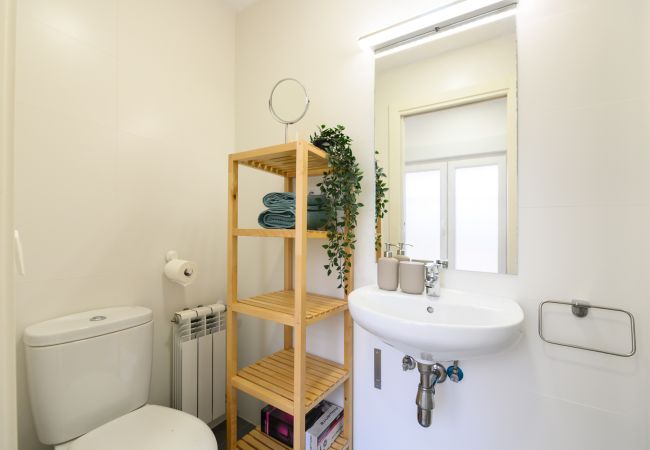 Apartamento em Madrid - Piso de 1 Dormitorio en Chamartín-Madrid, Ideal para Parejas o Profesionales. Temporal Apartamento em Madrid - Piso de 1 Dormitorio en Chamartín-Madrid, Ideal para Parejas o Profesionales. Temporal