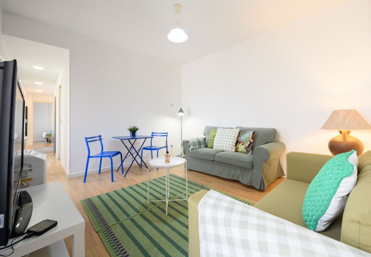 Apartamento em Madrid - Piso de 1 Dormitorio en Chamartín-Madrid, Ideal para Parejas o Profesionales. Temporal Apartamento em Madrid - Piso de 1 Dormitorio en Chamartín-Madrid, Ideal para Parejas o Profesionales. Temporal