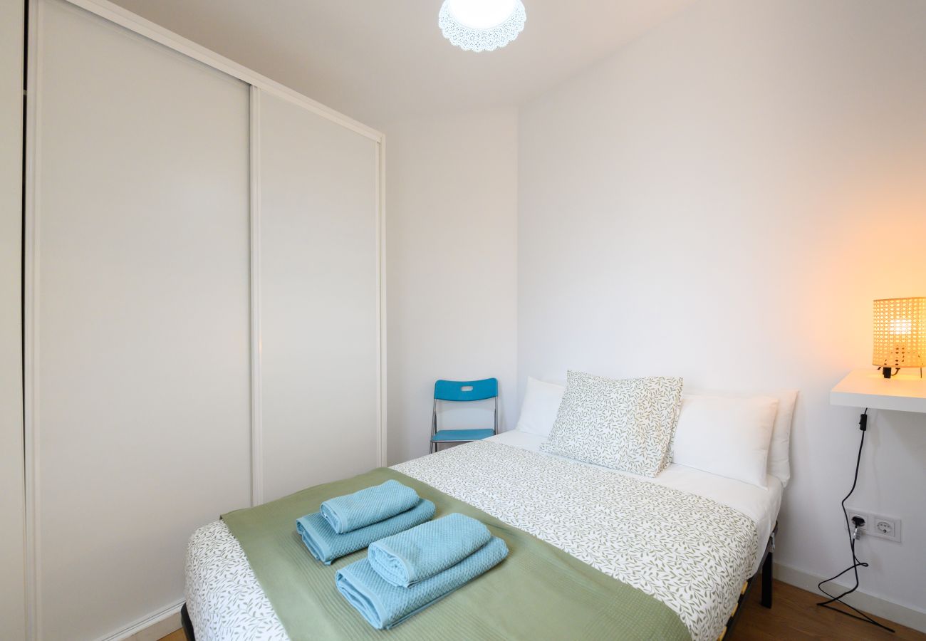Apartamento em Madrid - Piso de 1 Dormitorio en Chamartín-Madrid, Ideal para Parejas o Profesionales. Temporal Apartamento em Madrid - Piso de 1 Dormitorio en Chamartín-Madrid, Ideal para Parejas o Profesionales. Temporal