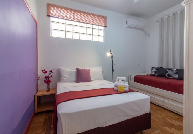 Apartamento em Rio de Janeiro - 7 minutos da Praia de Copacabana | BR402 Apartamento em Rio de Janeiro - 7 minutos da Praia de Copacabana | BR402