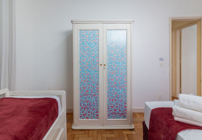 Apartamento em Rio de Janeiro - 7 minutos da Praia de Copacabana | BR402 Apartamento em Rio de Janeiro - 7 minutos da Praia de Copacabana | BR402