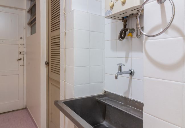 Apartamento em Rio de Janeiro - 7 minutos da Praia de Copacabana | BR402 Apartamento em Rio de Janeiro - 7 minutos da Praia de Copacabana | BR402