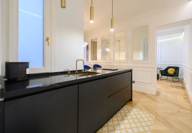 Apartamento em Madrid - Exclusivo Piso de Lujo en el Barrio de Salamanca – Elegancia y Confort en el Corazón de Madrid .Temporal  Apartamento em Madrid - Exclusivo Piso de Lujo en el Barrio de Salamanca – Elegancia y Confort en el Corazón de Madrid .Temporal