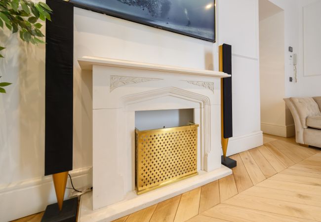 Apartamento em Madrid - Exclusivo Piso de Lujo en el Barrio de Salamanca – Elegancia y Confort en el Corazón de Madrid .Temporal  Apartamento em Madrid - Exclusivo Piso de Lujo en el Barrio de Salamanca – Elegancia y Confort en el Corazón de Madrid .Temporal