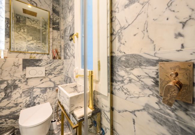 Apartamento em Madrid - Exclusivo Piso de Lujo en el Barrio de Salamanca – Elegancia y Confort en el Corazón de Madrid .Temporal  Apartamento em Madrid - Exclusivo Piso de Lujo en el Barrio de Salamanca – Elegancia y Confort en el Corazón de Madrid .Temporal