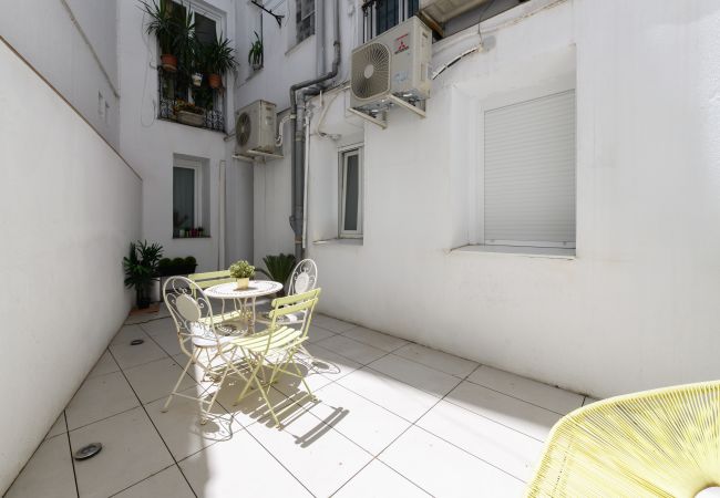 Apartamento em Madrid - Exclusivo Piso de Lujo en el Barrio de Salamanca – Elegancia y Confort en el Corazón de Madrid .Temporal  Apartamento em Madrid - Exclusivo Piso de Lujo en el Barrio de Salamanca – Elegancia y Confort en el Corazón de Madrid .Temporal