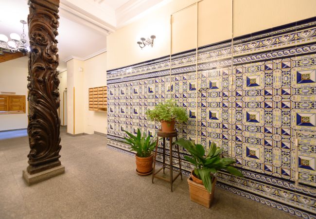 Apartamento em Madrid - Apartamento de Lujo en el Corazón de Madrid – Elegancia, Comodidad y Estilo en un Solo Espacio Apartamento em Madrid - Apartamento de Lujo en el Corazón de Madrid – Elegancia, Comodidad y Estilo en un Solo Espacio