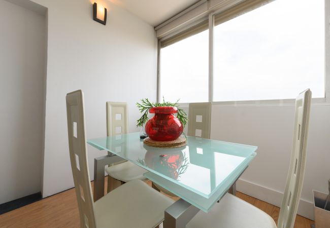 Apartamento em Madrid - Piso de 2 Dormitorios con Vistas a la Ciudad – Confort y Estilo en Madrid.Temporal Apartamento em Madrid - Piso de 2 Dormitorios con Vistas a la Ciudad – Confort y Estilo en Madrid.Temporal