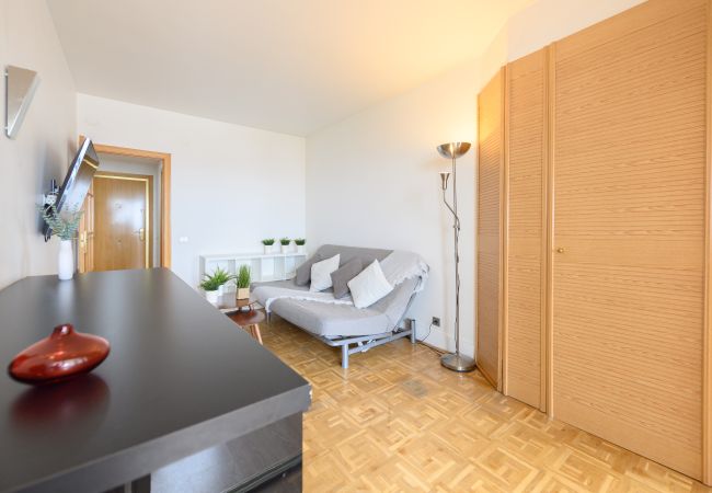 Apartamento em Madrid - Piso de 2 Dormitorios con Vistas a la Ciudad – Confort y Estilo en Madrid.Temporal Apartamento em Madrid - Piso de 2 Dormitorios con Vistas a la Ciudad – Confort y Estilo en Madrid.Temporal
