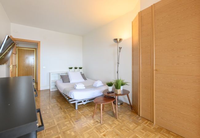 Apartamento em Madrid - Piso de 2 Dormitorios con Vistas a la Ciudad – Confort y Estilo en Madrid.Temporal Apartamento em Madrid - Piso de 2 Dormitorios con Vistas a la Ciudad – Confort y Estilo en Madrid.Temporal