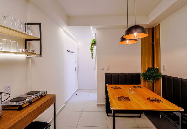 Apartamento em Rio de Janeiro - Studio completo c/ Wi-Fi e varanda no Centro Apartamento em Rio de Janeiro - Studio completo c/ Wi-Fi e varanda no Centro