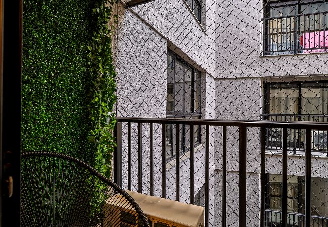 Apartamento em Rio de Janeiro - Studio completo c/ Wi-Fi e varanda no Centro Apartamento em Rio de Janeiro - Studio completo c/ Wi-Fi e varanda no Centro