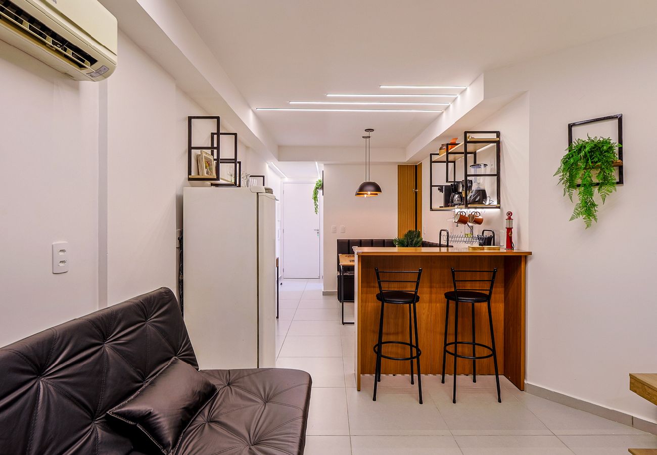 Apartamento em Rio de Janeiro - Studio completo c/ Wi-Fi e varanda no Centro Apartamento em Rio de Janeiro - Studio completo c/ Wi-Fi e varanda no Centro