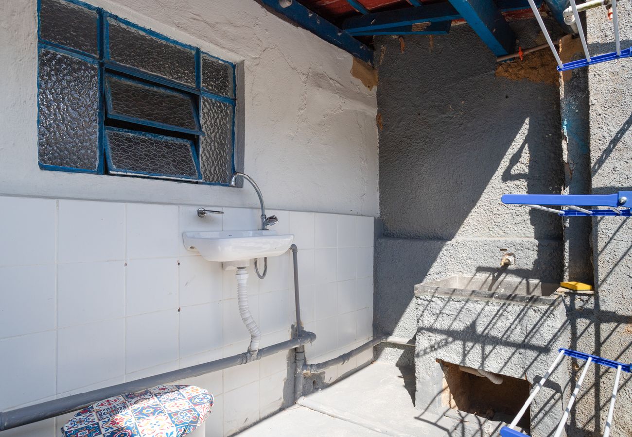 Casa em Petropolis - Casa com Wi-Fi e garagem a 400m do Museu Imperial Casa em Petropolis - Casa com Wi-Fi e garagem a 400m do Museu Imperial