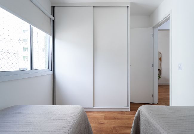 Apartamento em Petropolis - Apartamento pet friendly com rede, Wi-fi e garagem Apartamento em Petropolis - Apartamento pet friendly com rede, Wi-fi e garagem