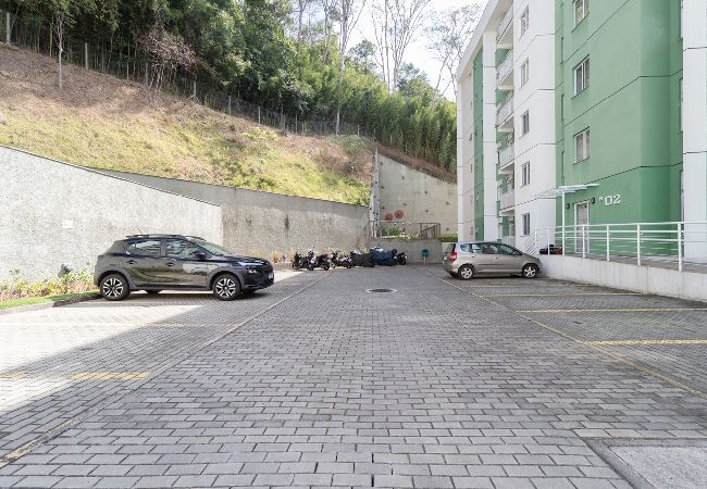 Apartamento em Petropolis - Apartamento pet friendly com rede, Wi-fi e garagem Apartamento em Petropolis - Apartamento pet friendly com rede, Wi-fi e garagem