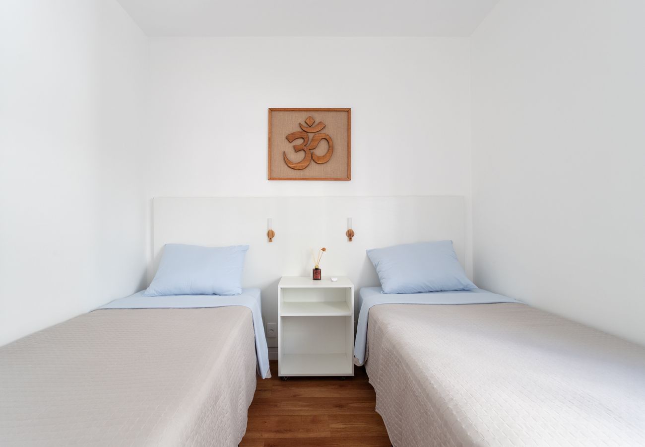 Apartamento em Petropolis - Apartamento pet friendly com rede, Wi-fi e garagem Apartamento em Petropolis - Apartamento pet friendly com rede, Wi-fi e garagem