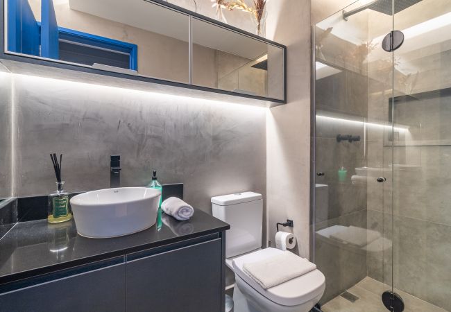 Estúdio em São Paulo - Vista da cidade do 22 andar  Estúdio em São Paulo - Vista da cidade do 22 andar