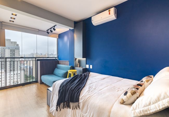 Estúdio em São Paulo - Vista da cidade do 22 andar  Estúdio em São Paulo - Vista da cidade do 22 andar