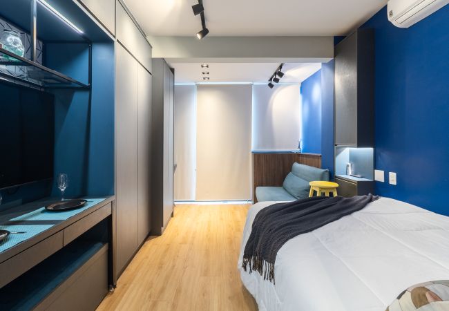 Estúdio em São Paulo - Vista da cidade do 22 andar  Estúdio em São Paulo - Vista da cidade do 22 andar