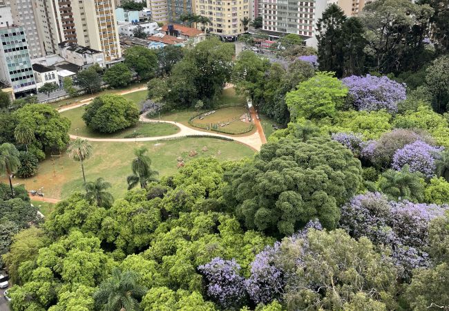 Estúdio em São Paulo - Vista da cidade do 22 andar  Estúdio em São Paulo - Vista da cidade do 22 andar