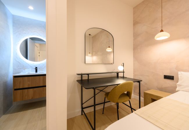 Apartamento em Madrid - Tu hogar en la ciudad: piso de 3 habitaciones, 3 baños y todo el confort moderno. Madrid Apartamento em Madrid - Tu hogar en la ciudad: piso de 3 habitaciones, 3 baños y todo el confort moderno. Madrid