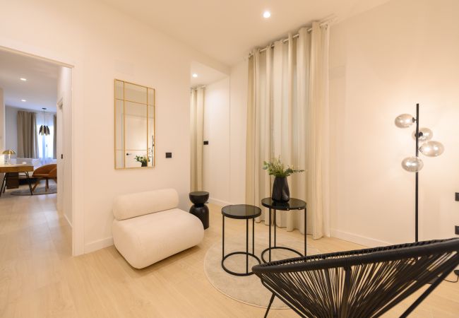 Apartamento em Madrid - Tu hogar en la ciudad: piso de 3 habitaciones, 3 baños y todo el confort moderno. Madrid Apartamento em Madrid - Tu hogar en la ciudad: piso de 3 habitaciones, 3 baños y todo el confort moderno. Madrid