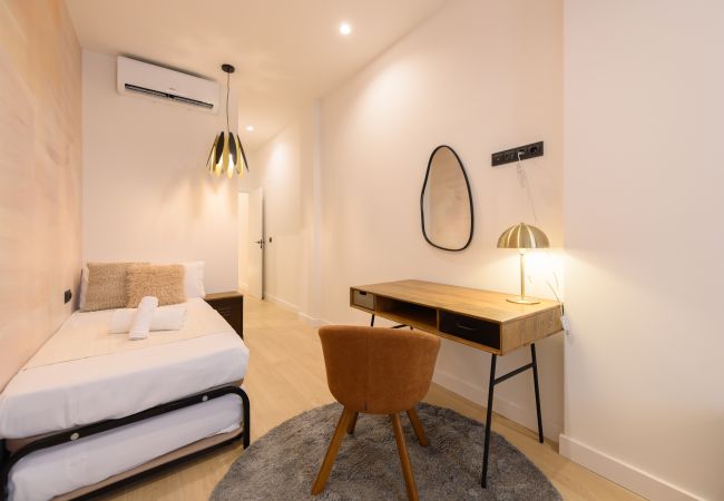 Apartamento em Madrid - Tu hogar en la ciudad: piso de 3 habitaciones, 3 baños y todo el confort moderno. Madrid Apartamento em Madrid - Tu hogar en la ciudad: piso de 3 habitaciones, 3 baños y todo el confort moderno. Madrid