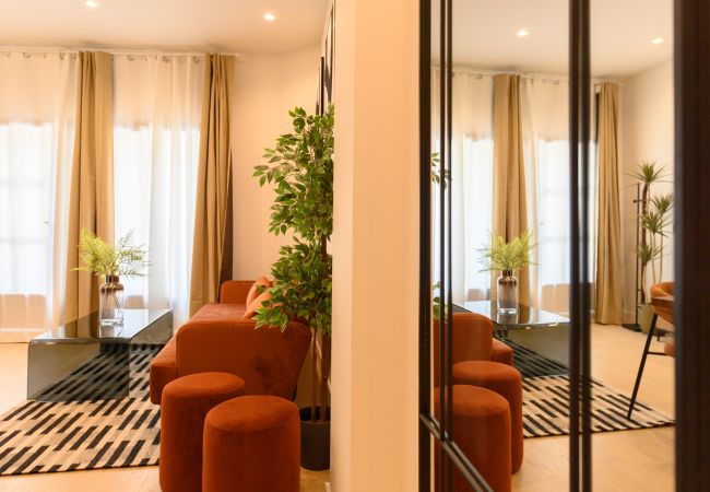 Apartamento em Madrid - Tu hogar en la ciudad: piso de 3 habitaciones, 3 baños y todo el confort moderno. Madrid Apartamento em Madrid - Tu hogar en la ciudad: piso de 3 habitaciones, 3 baños y todo el confort moderno. Madrid