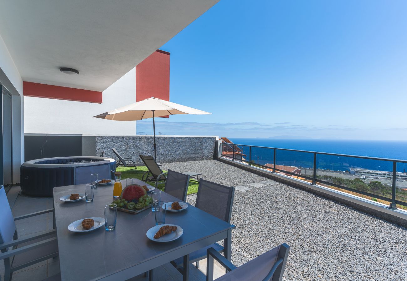 Casa geminada em Água de Pena - Blue Outlook Retreat by Atlantic Holiday