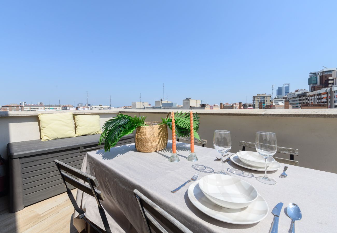 Apartamento em Madrid -  Piso en Madrid_ 2 dormitorios y terraza privada.Temporal Apartamento em Madrid -  Piso en Madrid_ 2 dormitorios y terraza privada.Temporal