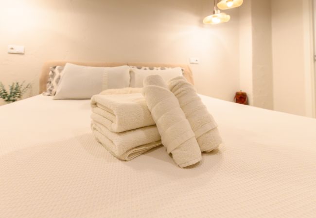 Apartamento em Madrid - Apartamento con Estilo Único y Barra-Bar en Madrid. Apartamento em Madrid - Apartamento con Estilo Único y Barra-Bar en Madrid.