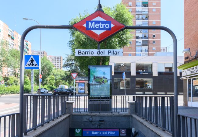 Apartamento em Madrid - Apartamento con Estilo Único y Barra-Bar en Madrid. Apartamento em Madrid - Apartamento con Estilo Único y Barra-Bar en Madrid.