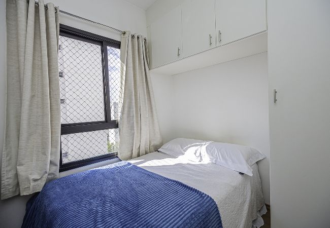 Apartamento em São Paulo - Apto c/ piscina, academia e garagem na Zona Sul Apartamento em São Paulo - Apto c/ piscina, academia e garagem na Zona Sul